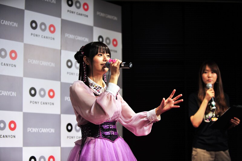 トーク前半では「♪の国のアリス」の作者、末光篤が書いたブログの話題も。素敵なメッセージが込められた末光のブログは関連リンク参照。