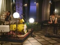 スタジオライブ収録時のチャットモンチー。