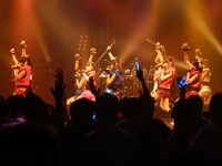 ライブ中のトッピング☆ガールズGT。