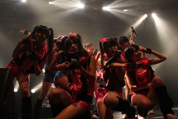 ライブ中のトッピング☆ガールズGT。