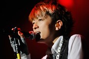 写真は10月2日公演でのTETSUYA。