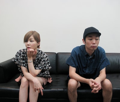 MEGと三浦康嗣（□□□）。