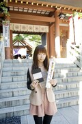 東京大神宮を訪れた沢井美空。