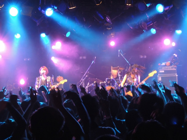 10月6日に行われたステレオポニーのライブの様子。