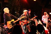 2日目「いやんなるわけない!」では怒髪天×木村充揮×ウィルコ・ジョンソンのセッションが実現。