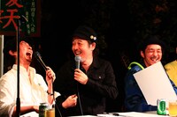 3日目「40代しゃべり場」の様子。