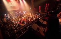 「Red Bull Live On The Road」ライブオーディションの様子。