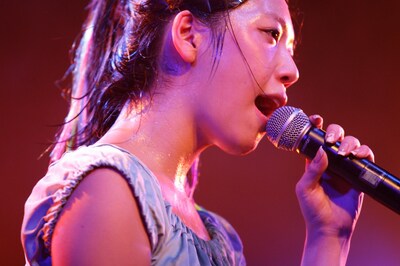 永原真夏（Vo）（撮影：木村泰之）