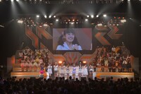 「SKE48リクエストアワー セットリストベスト50 2012～神曲かもしれない～」で1位に選ばれた「羽豆岬」を披露するSKE48。(C)AKS