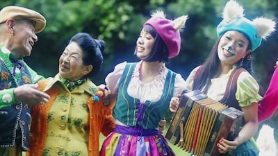 「住人十色」ビデオクリップのワンシーン。