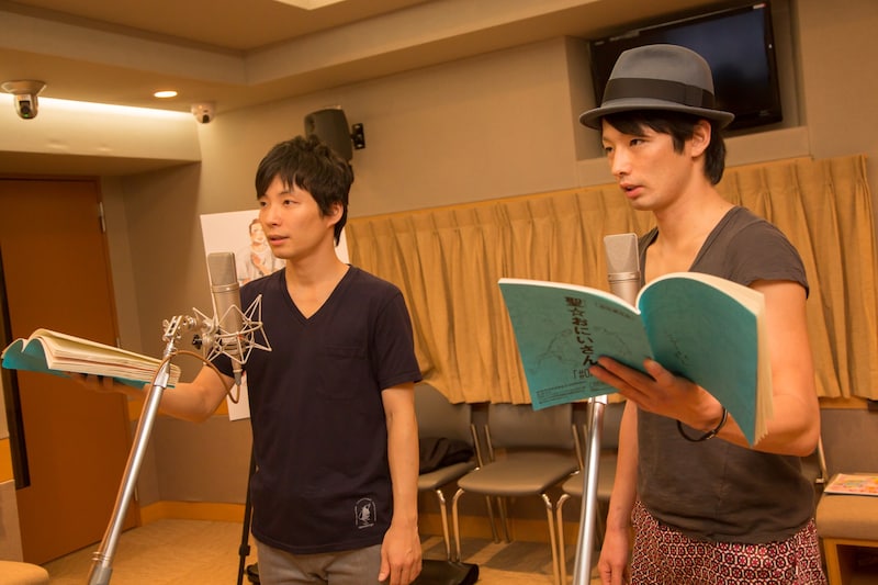 ブッダ役の星野源（写真左）とイエス役の森山未來（右）(C)中村 光・講談社／SYM 製作委員会