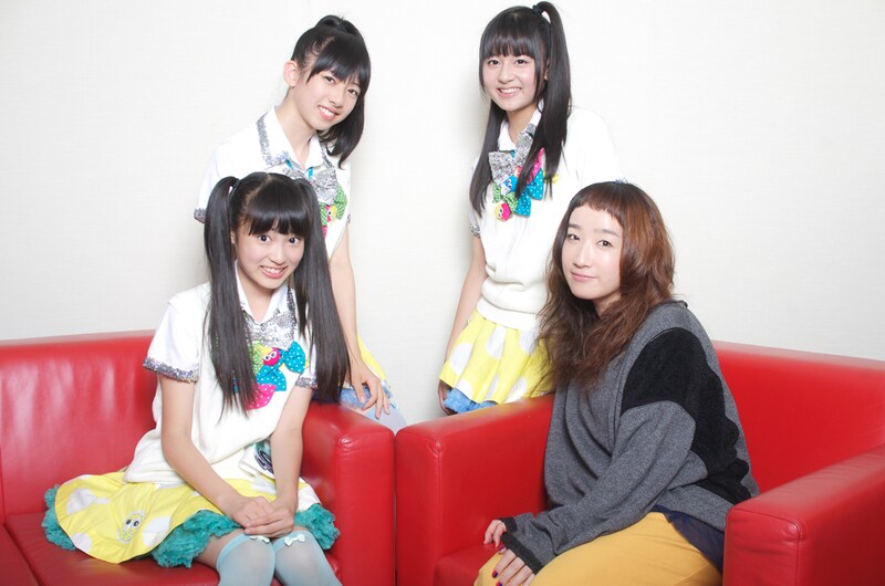 左から柏木ひなた、真山りか、瑞季、たむらぱん。