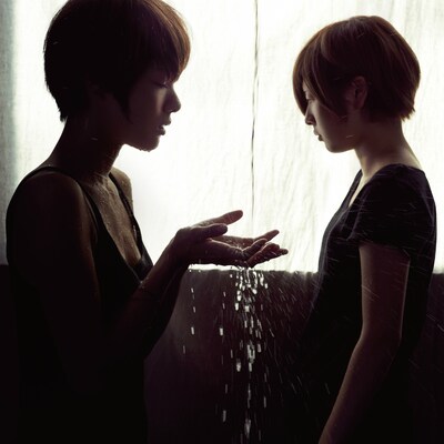 ハルカトミユキ「虚言者が夜明けを告げる。僕達が、いつまでも黙っていると思うな。」ジャケット