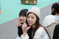 伊藤万理華、川村真洋（写真左から）