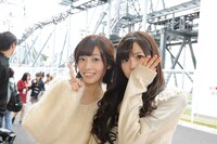 斉藤優里、大和里菜（写真左から）