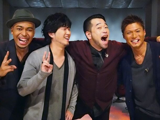 左からNESMITH、秦基博、槇原敬之、SHOKICHI。