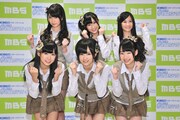 会見に出席したNMB48メンバー。