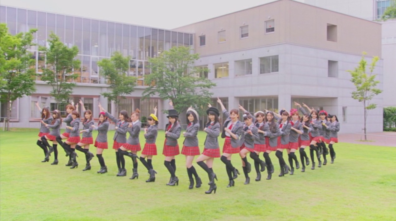 新チームB「正義の味方じゃないヒーロー」ビデオクリップのワンシーン。