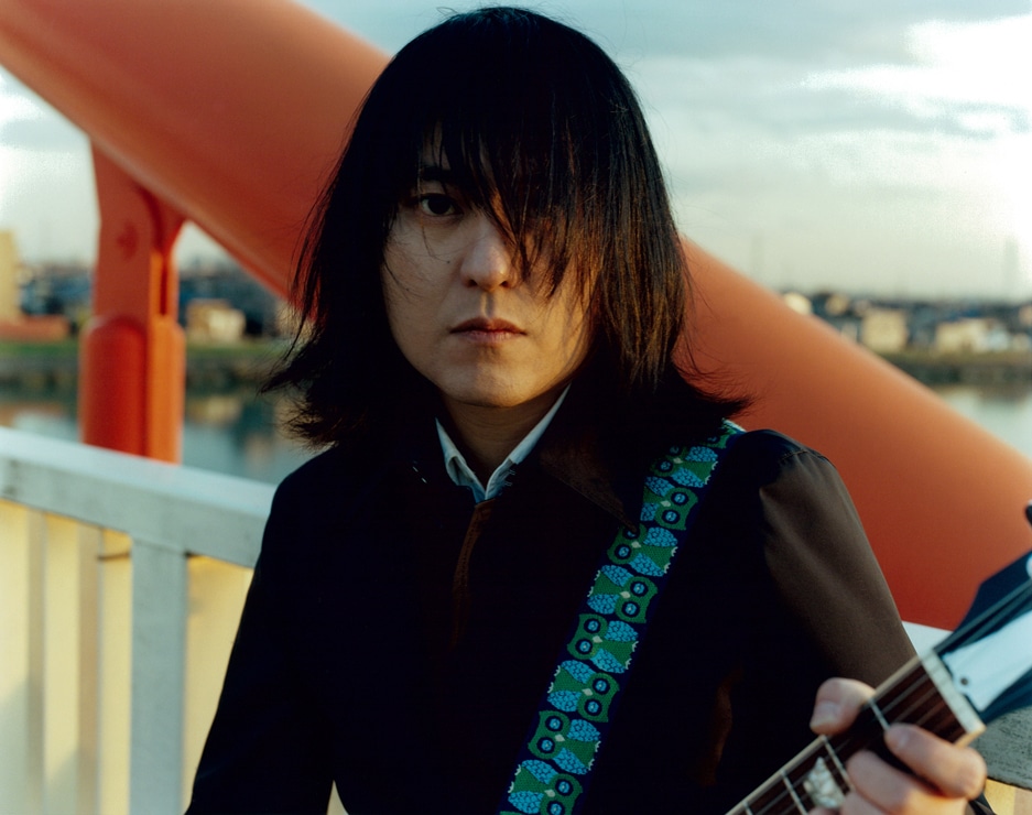 中村一義。中村は6月18日にライブDVD「20121221 -博愛博 2012-」をタワーレコード限定でリリースする。