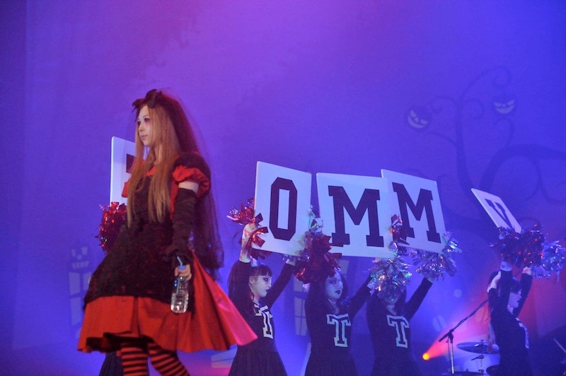 キュートな演出と衣装も目を引いたTommy heavenly6。(撮影:今元秀明、田中和子)