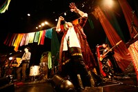 FoZZtone「Pageant：Keller Water 完成披露会」の様子。（撮影：山川哲矢[Showcase managements]）