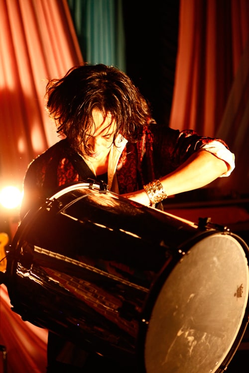 渡會将士（Vo, G）（撮影：山川哲矢[Showcase managements]）