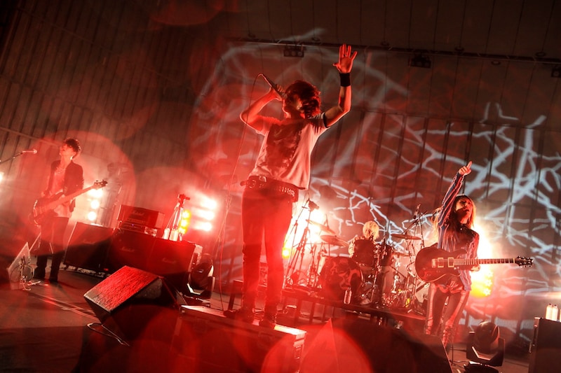 10月28日の日比谷野外大音楽堂公演の模様（撮影：西槙太一）。