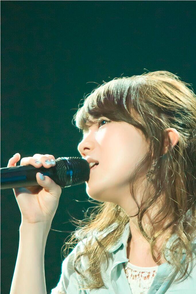 熊木杏里、10年間の軌跡をたどるワンマンライブが映像化 - 音楽ナタリー