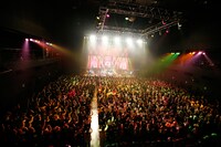 昨日10月29日のZepp Tokyo公演の様子。