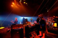 HYDEのオファーを受けて出演が決定したMAN WITH A MISSION。（撮影：今元秀明、田中和子）