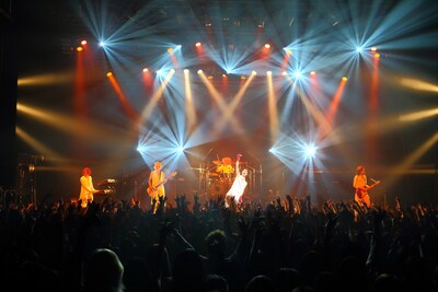 10月30日のShibuya O-EAST公演の様子。