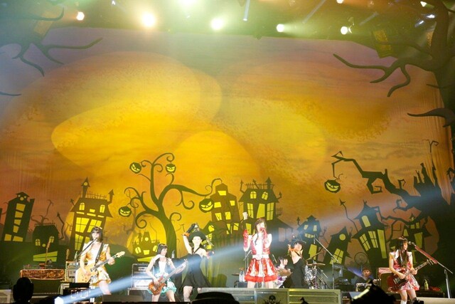 1日限りで解散した“ももいろブレイカーZ”のライブの模様。（撮影：今元秀明、田中和子）