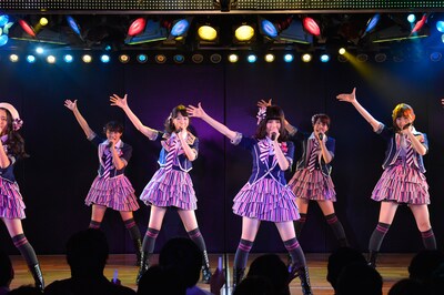 AKB48チームB (C)AKS