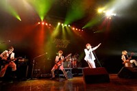 Alice Nine（撮影：緒車寿一、森久）