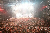 「JROCK EVOLUTION 2012」のフィナーレを飾ったTHE JROCK EVOLUTIONSのセッションの様子。（撮影：緒車寿一、森久）