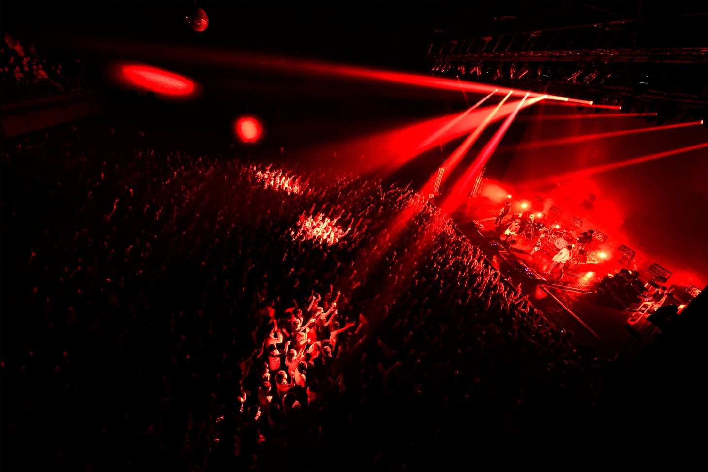 androp「one-man live tour "angstrom 0.5 pm"」ツアーファイナルの模様。（撮影：橋本塁［SOUND SHOOTER］）