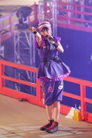 高城れに（photo by hajime kamiiisaka）