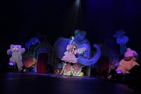 「ドキドキワクワクぱみゅぱみゅレボリューションランド2012 in キラキラ武道館」の模様。