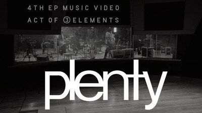plenty「ACT OF (3)ELEMENTS」のワンシーン。