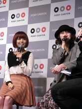 「南波ちゃんはマジックボイス界の天使」と絶賛するMegu（写真右）。一方の南波（左）も「Negiccoさんの『圧倒的なスタイル』と『Party on the PLANET』が好きです」と語る相思相愛ぶり。