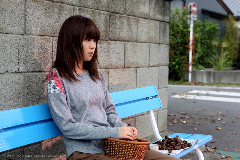 「シーズン・グリーティングID秋編『秋の日のタマ子』」のワンシーン。（C）2012 M-ON! Entertainment Inc.