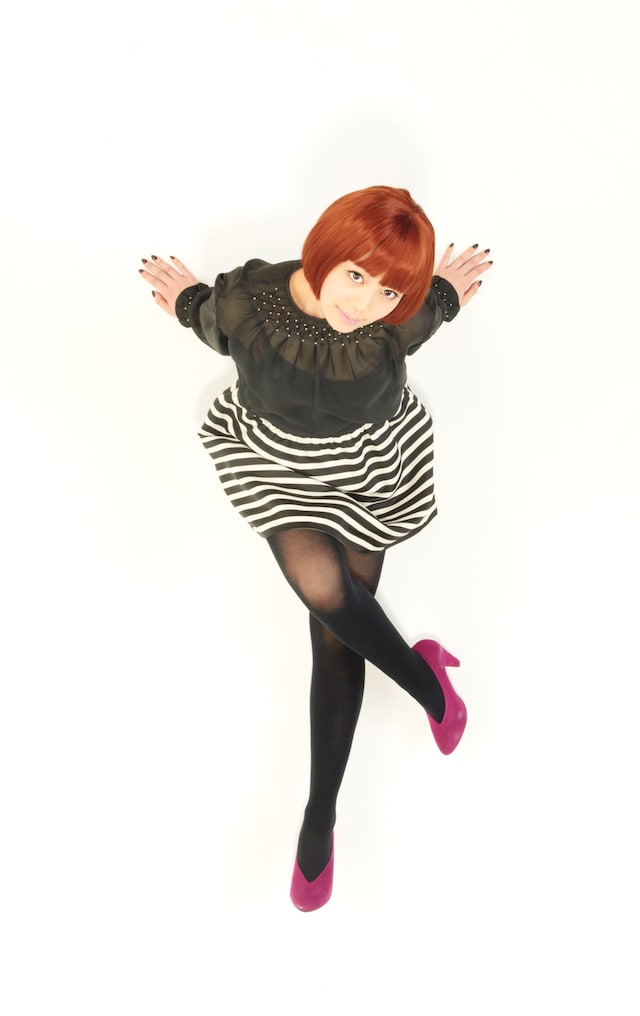 南波志帆は日本版「アマールカ」のナレーションも担当している。