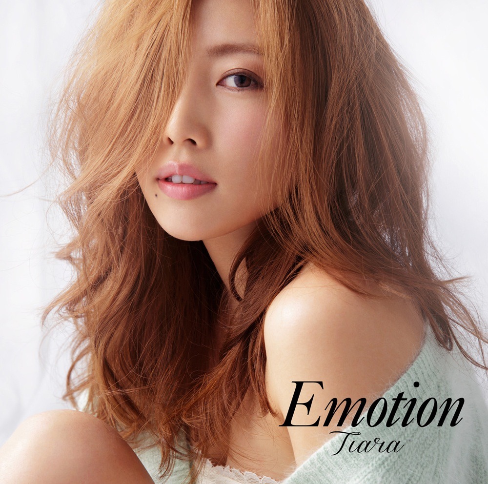 Tiara「Emotion」ジャケット
