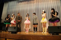 トーク中の様子。