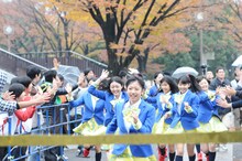 真山りかが先頭を走りゴールイン。