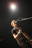 Jose（Vo, G）（撮影：Masanori ［LIVEPHOTOBANK］）