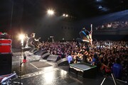 11月23日に行われたTOTALFATのツアーファイナルの模様（撮影：Masanori ［LIVEPHOTOBANK］）。