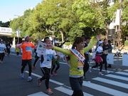 神戸の街を元気に走るあいぽん。