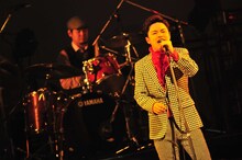 「在日ファンク『連絡』発売記念ツアー」の模様。 (C)高田梓