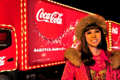 AI×「コカ・コーラ」コラボビジュアル